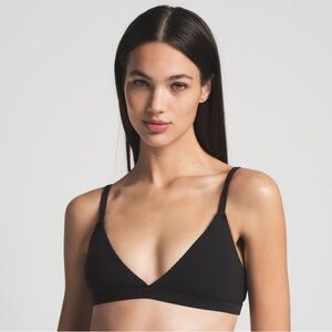Skims Black Cotton Triangle Bra in Size Medium Never Worn